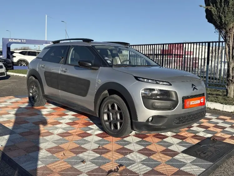 Citroën C4 CACTUS 1.2 VTi 12V 82 SHINE