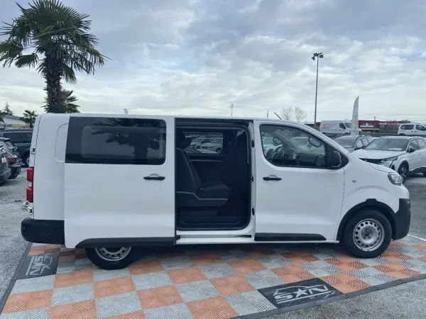 Peugeot EXPERT CABINE APPROFONDIE LONG 2.0 BlueHDi 120 BV6 PREMIUM Caméra Ecran Grip 6 Places 18200HT - Photo 4