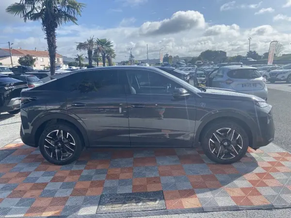 Peugeot 3008 Hybrid 145 e-DCS6 GT - Photo 4