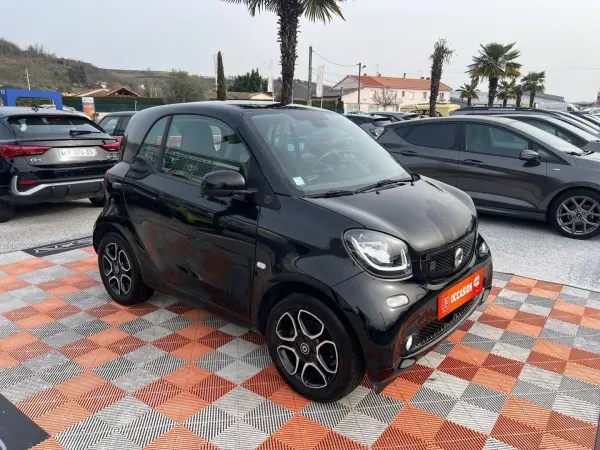 Smart FORTWO III (2) BEV 18KWH 82 EQ COUPE PRIME - Photo 3