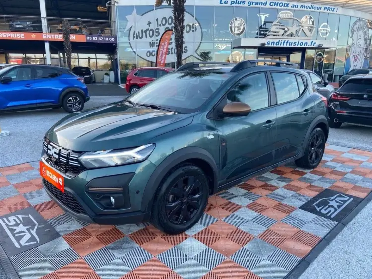 Dacia SANDERO TCe 110 BV6 STEPWAY EXTREME + GPS Caméra JA 16"