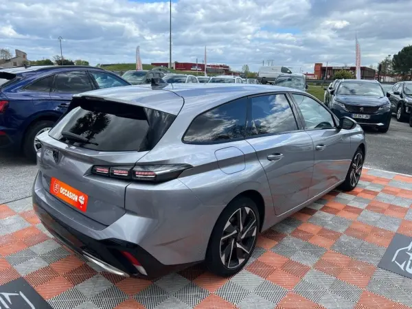 Peugeot 308 SW BlueHDi 130 EAT8 ALLURE GPS Caméra JA 17" 1°Main - Photo 5