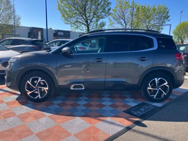 Citroën C5 AIRCROSS BlueHDi 130 BV6 SHINE Toit Ouvrant Park Assist - Photo 3