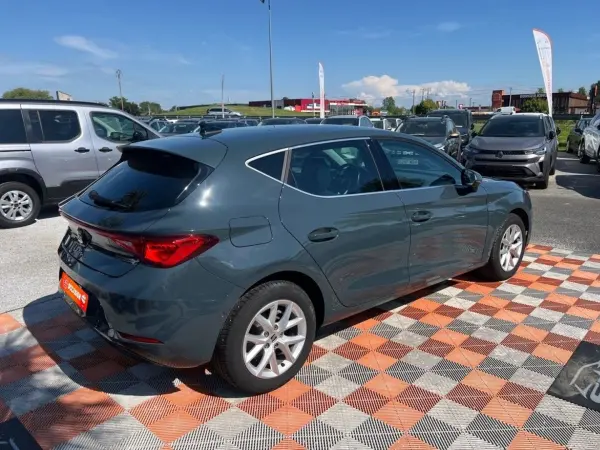 Seat LEON 2.0 TDI 115 BV6 STYLE XL Caméra - Photo 5