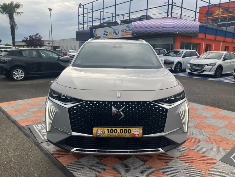 DS DS7 NEW BlueHDi 130 EAT8 RIVOLI CUIR