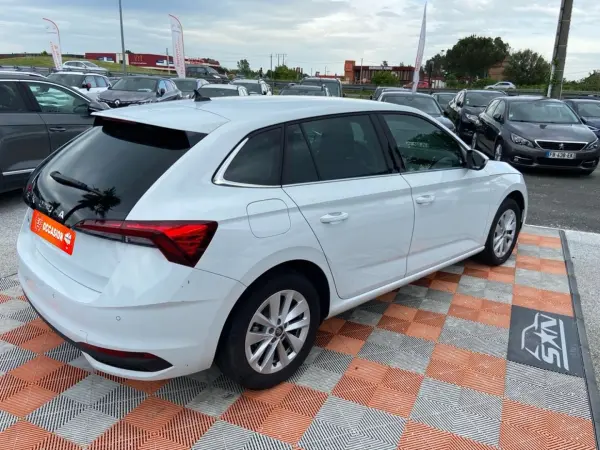 Skoda SCALA 1.0 TSI 116 BV6 SELECTION Caméra Radars Cockpit JA 16" - Photo 5