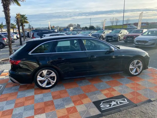 Audi A4 AVANT 2.0 TDI 204 S-TRONIC S LINE GPS Caméra 1°Main - Photo 4