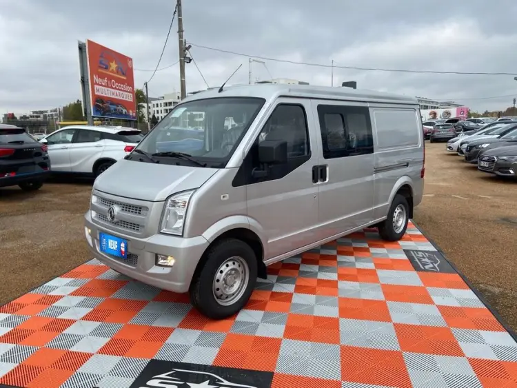 DFSK Eco City 35 CABINE APPROFONDIE 4 Places Caméra 2 Portes Lat. Clim. Bluetooth Vitré