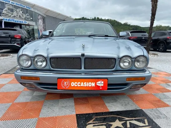Jaguar XJR 4.0 L6 326 cv - Photo 2